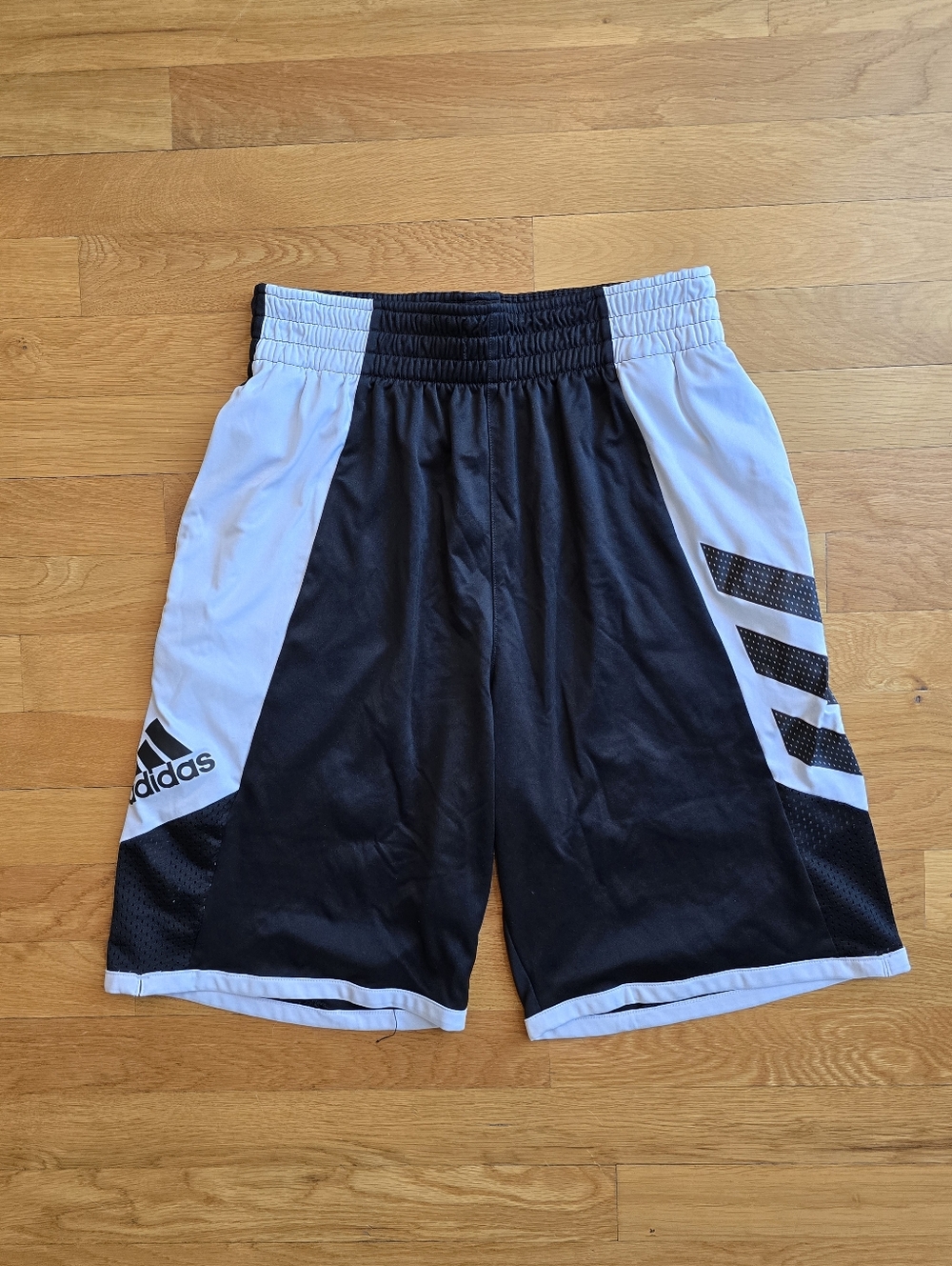 Adidas Pro Madness Men’s Basketball Shorts | Medium